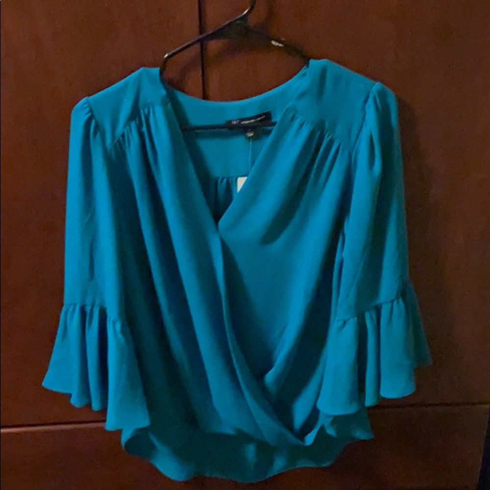 Turquoise blue top